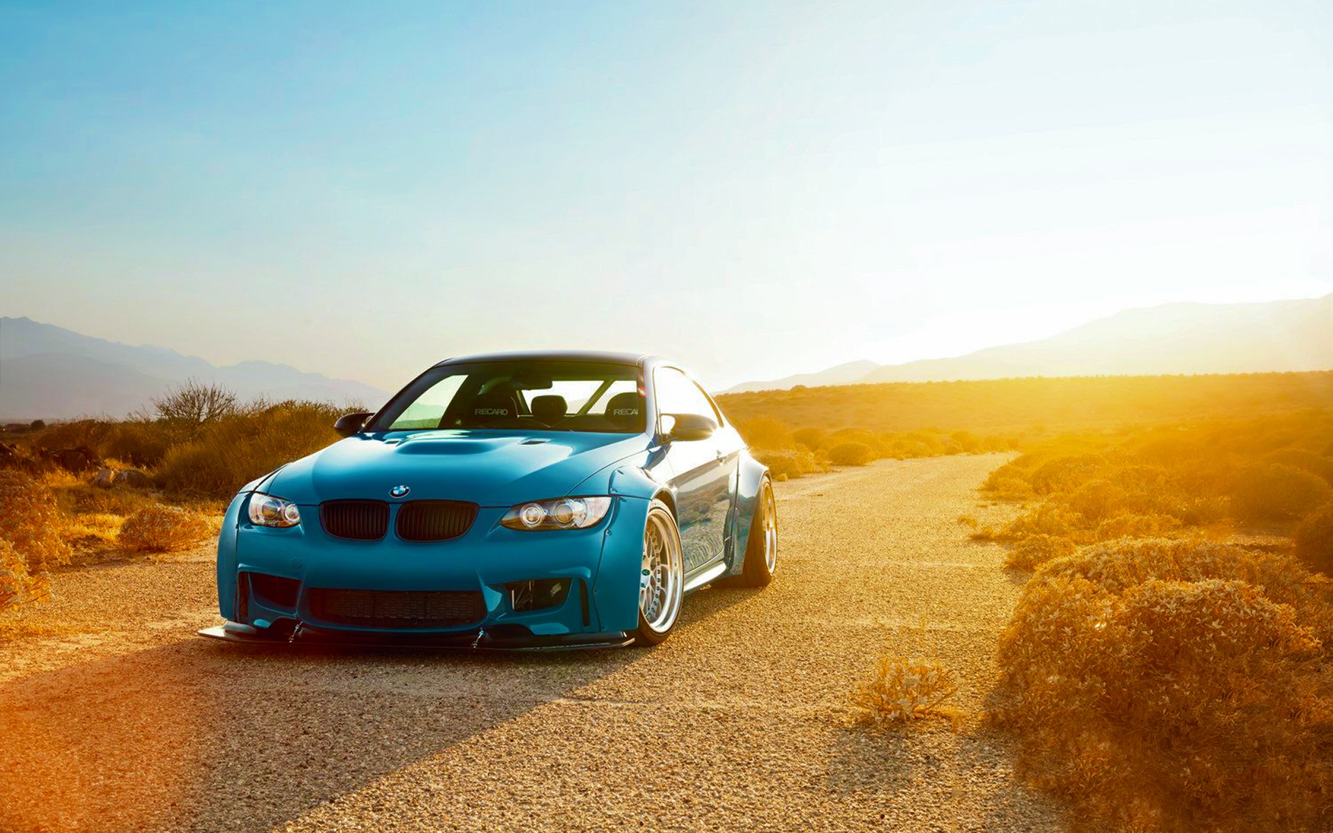 Картинки Bmw, m3, e92, синий, пустыня фото и обои на рабочий стол
