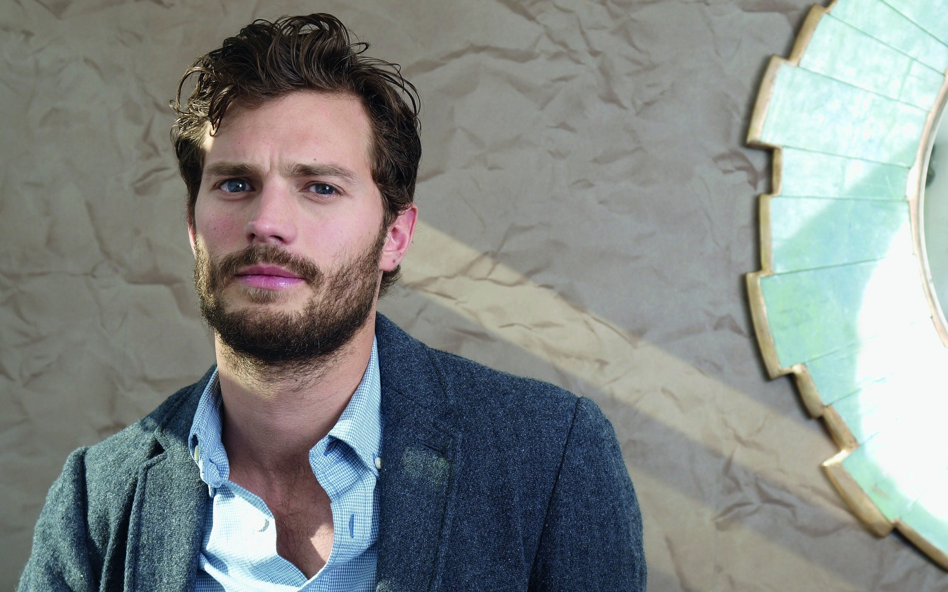 Картинки Jamie dornan, актер, борода, глаза, лицо фото и обои на рабочий стол