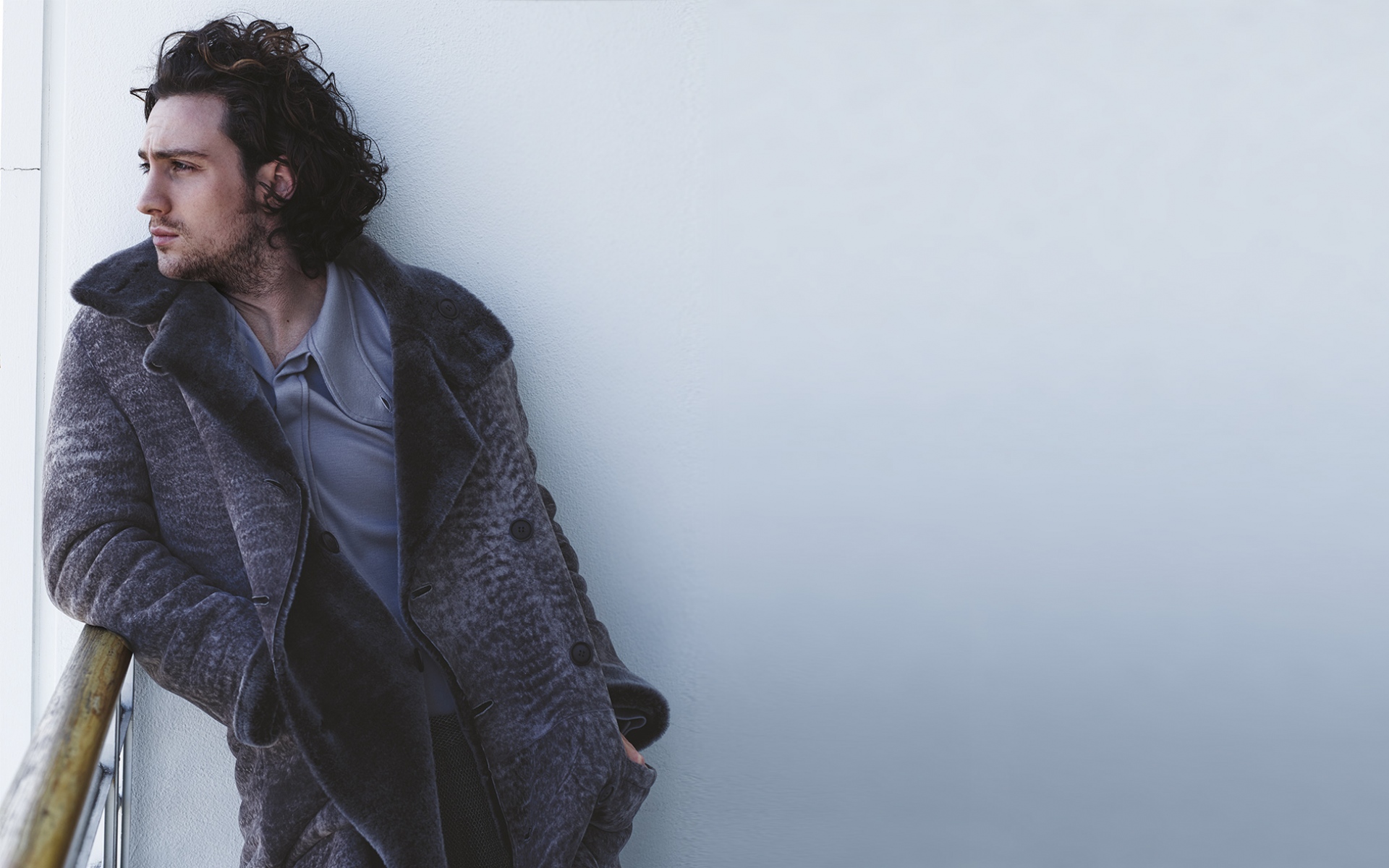 Картинки Aaron taylor-johnson, актер, фотосессия фото и обои на рабочий стол