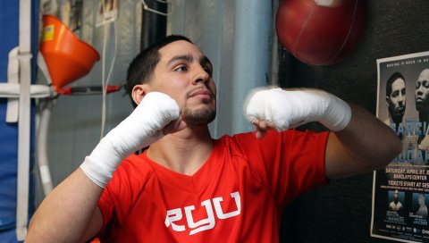 Danny garcia, боксер, wba