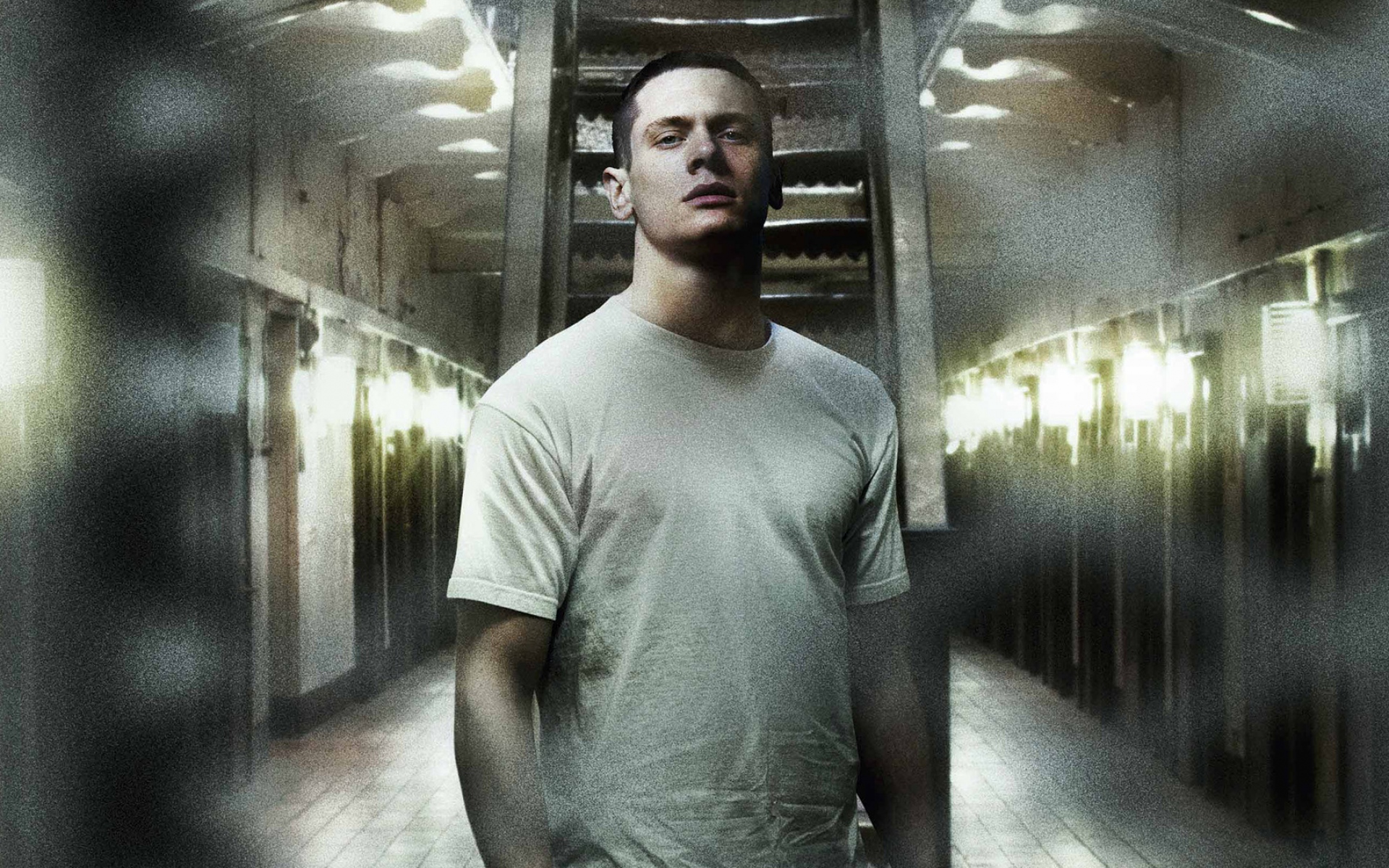 Starred автор. От звонка до звонка / starred up (2013). Джек о’Коннелл от звонка до звонка.