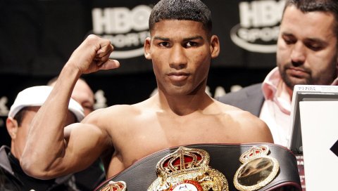 Юриоркис Гамбоа, боксер, чемпион WBA, IBF