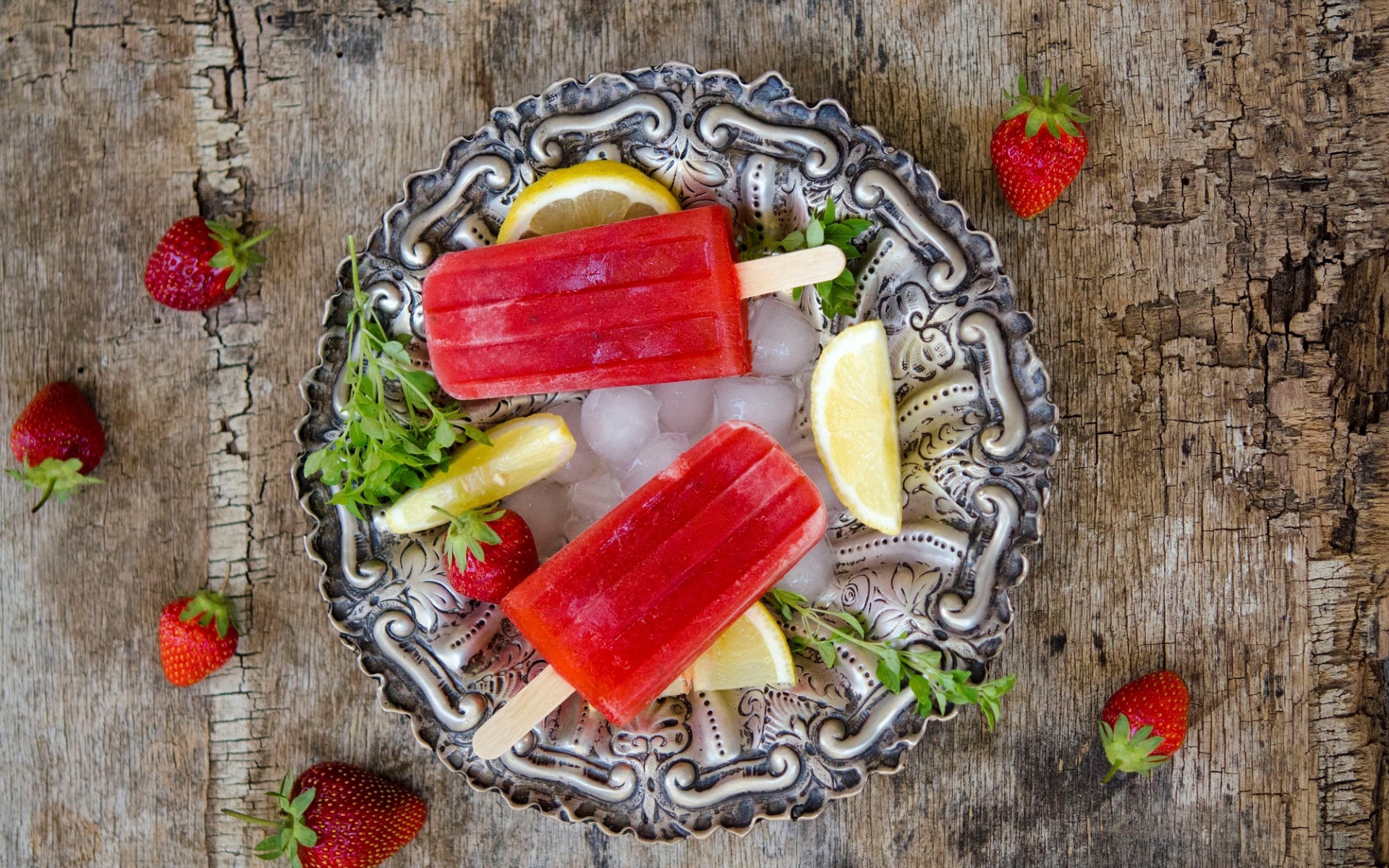 Картинки мороженое, лед, лимон, клубника фото и обои на рабочий стол