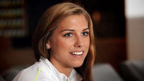 Alex morgan, портландские шипы, улыбка, футболист