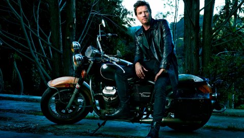 Ewan mcgregor, elle men, фотосессия, мотоцикл