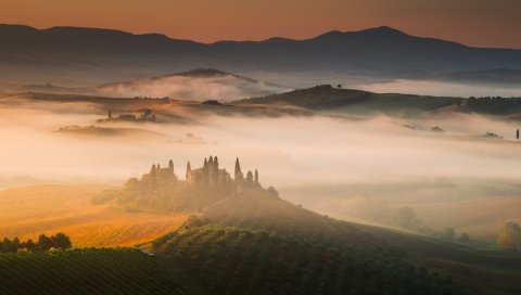 Италия, Тоскана, холмы, туман, трава
