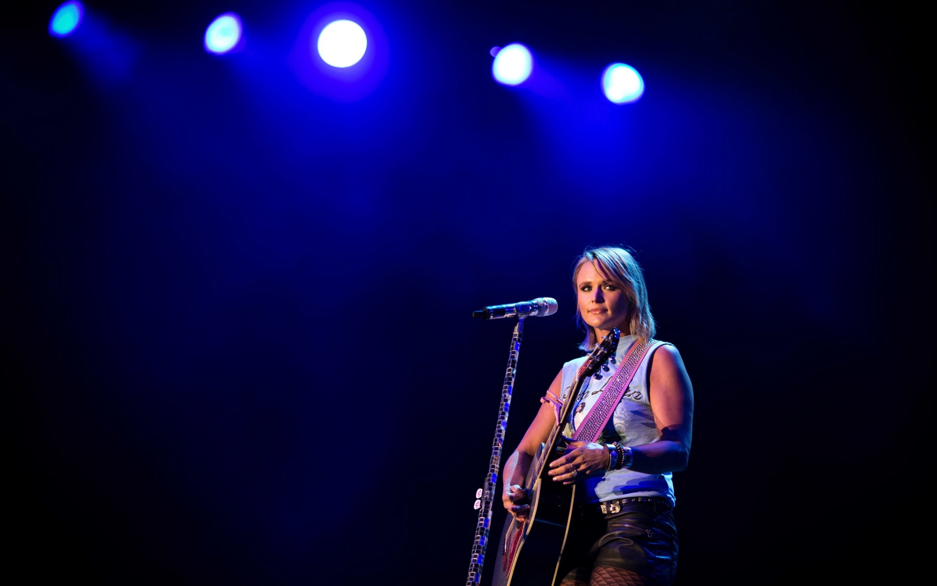 Картинки Miranda lambert, страна, исполнитель, исполнитель, гитара фото и обои на рабочий стол