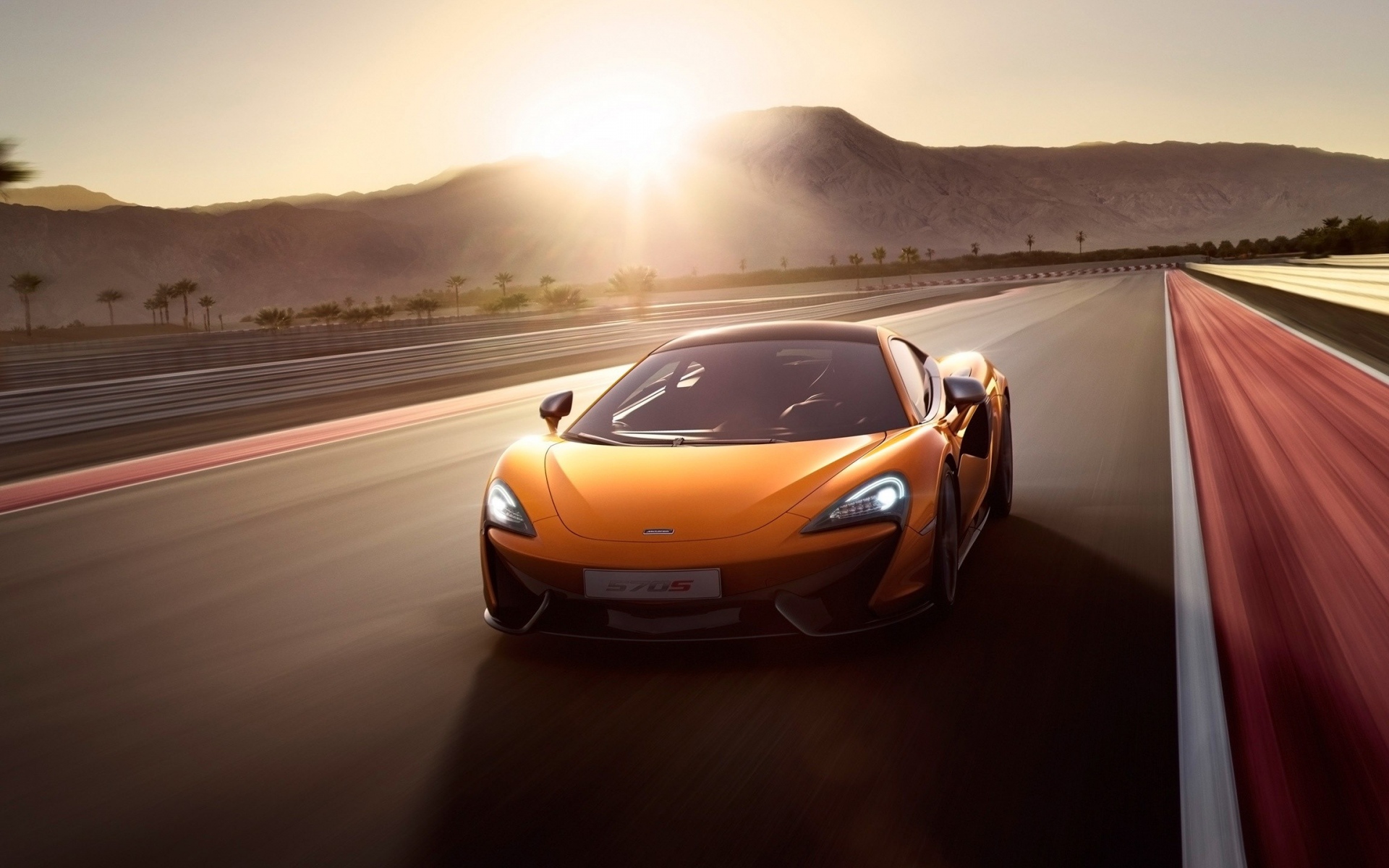 Картинки Mclaren, mclaren 570s, автомобиль, движение фото и обои на рабочий стол