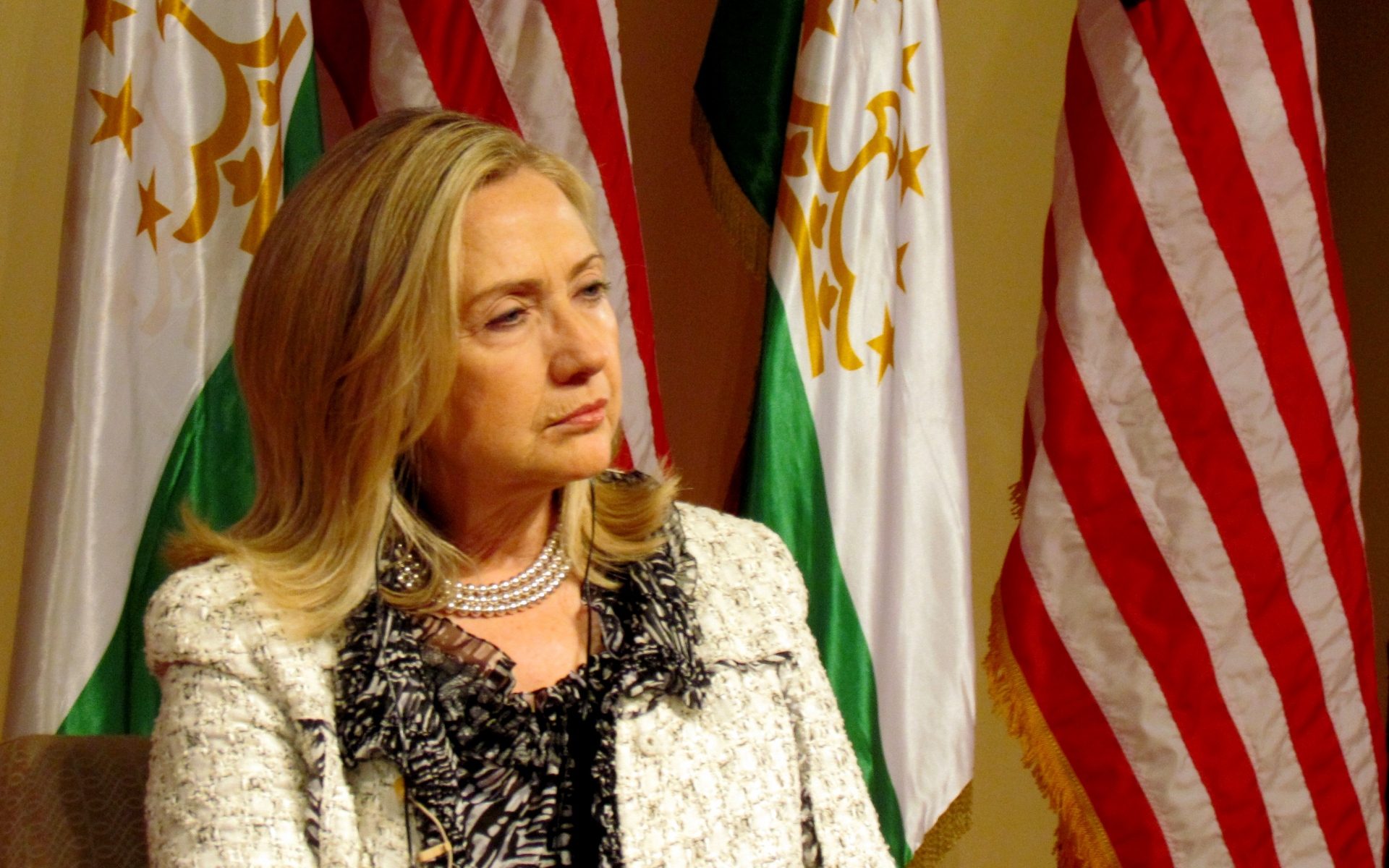 Картинки Hillland Clinton, 2015, электронная почта, политика фото и обои на рабочий стол