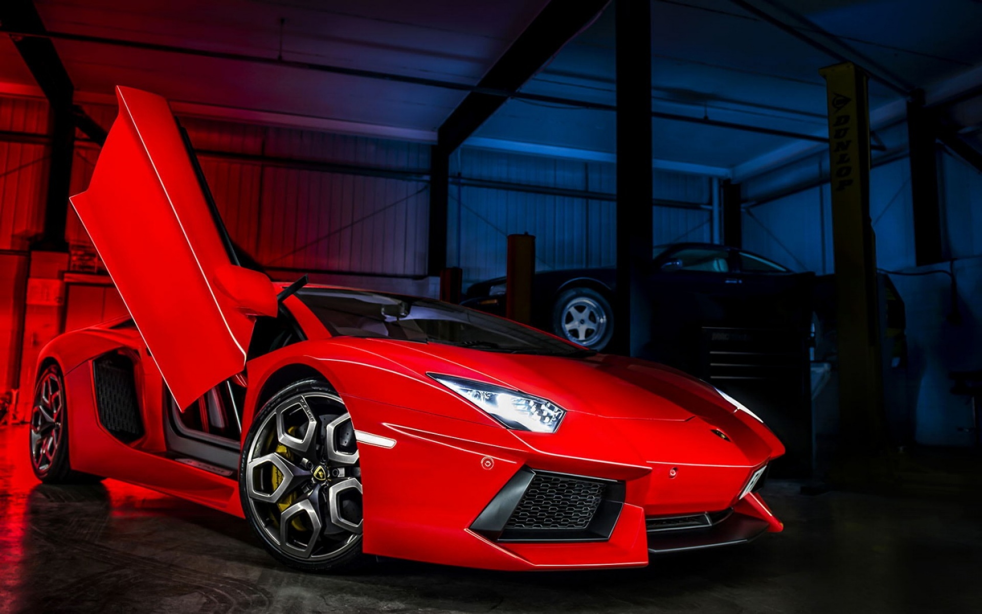 Картинки Lamborghini, aventador, lp700-4, красный, вид сбоку фото и обои на рабочий стол