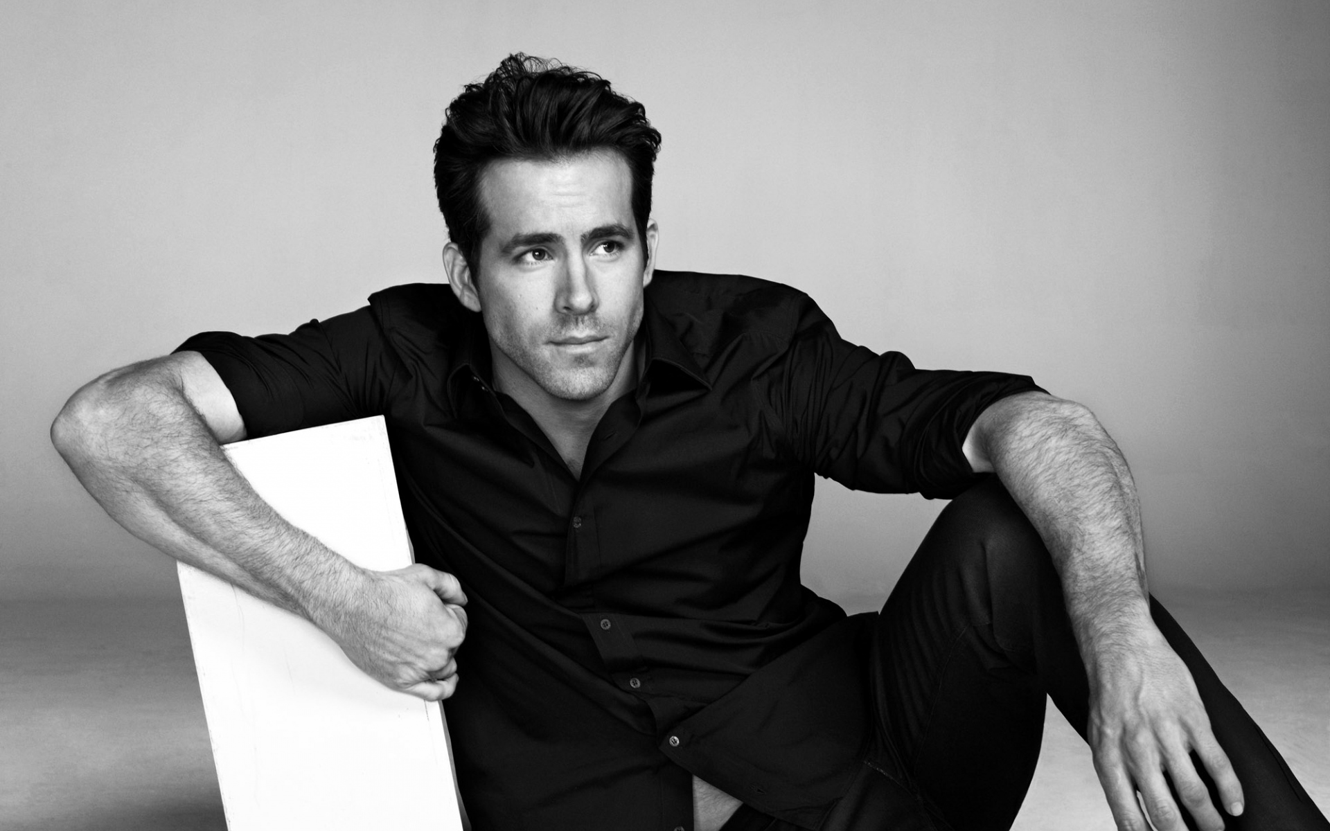 Картинки Ryan reynolds, актер, знаменитость, стиль, фотосессия, bw фото и обои на рабочий стол