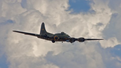 Боинг b-17, летающая крепость, бомбардировщик, небо, облака