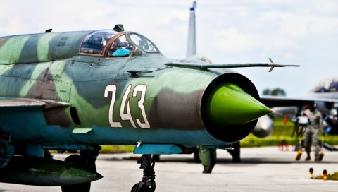 МИГ-21, Fishbed, многоцелевой истребитель, самолет, Микояна