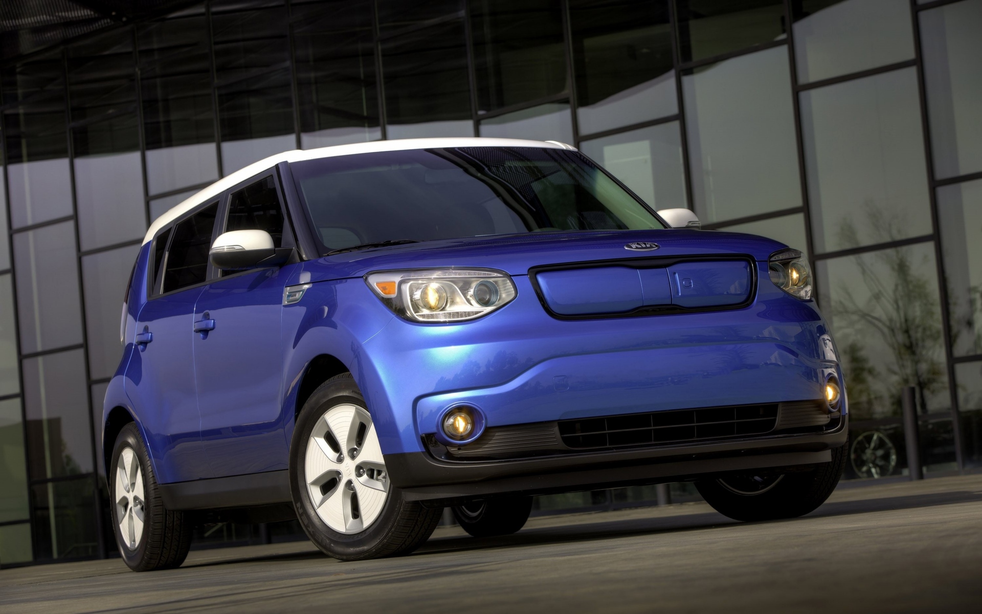 Картинки Soul ev, crossover, kia, 2015, вид спереди фото и обои на рабочий стол
