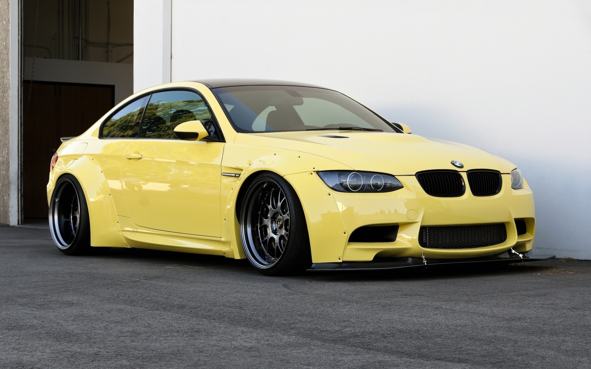 Картинки Bmw, e92, желтый, вид сбоку фото и обои на рабочий стол