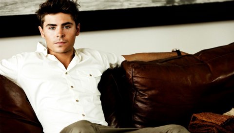 Zac efron, знаменитость, актер, рубашка, диван