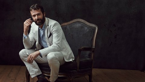 Джеймс Пьюрфой, стул, актер