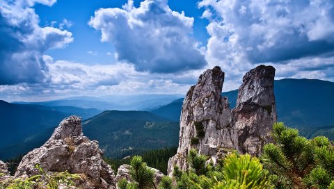 скалы, горы, кусты, деревья , небо