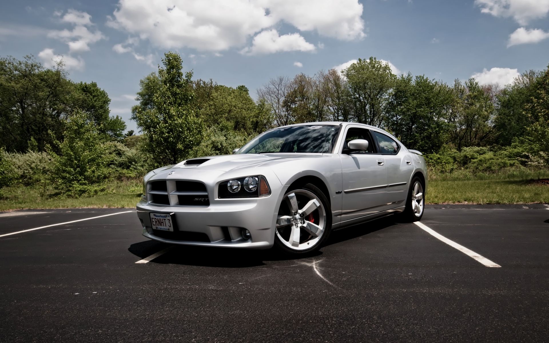 Картинки Dodge Charger SRT8, суперкар, культовый автомобиль, серебро, тюнинг, функциональный капюшон фото и обои на рабочий стол