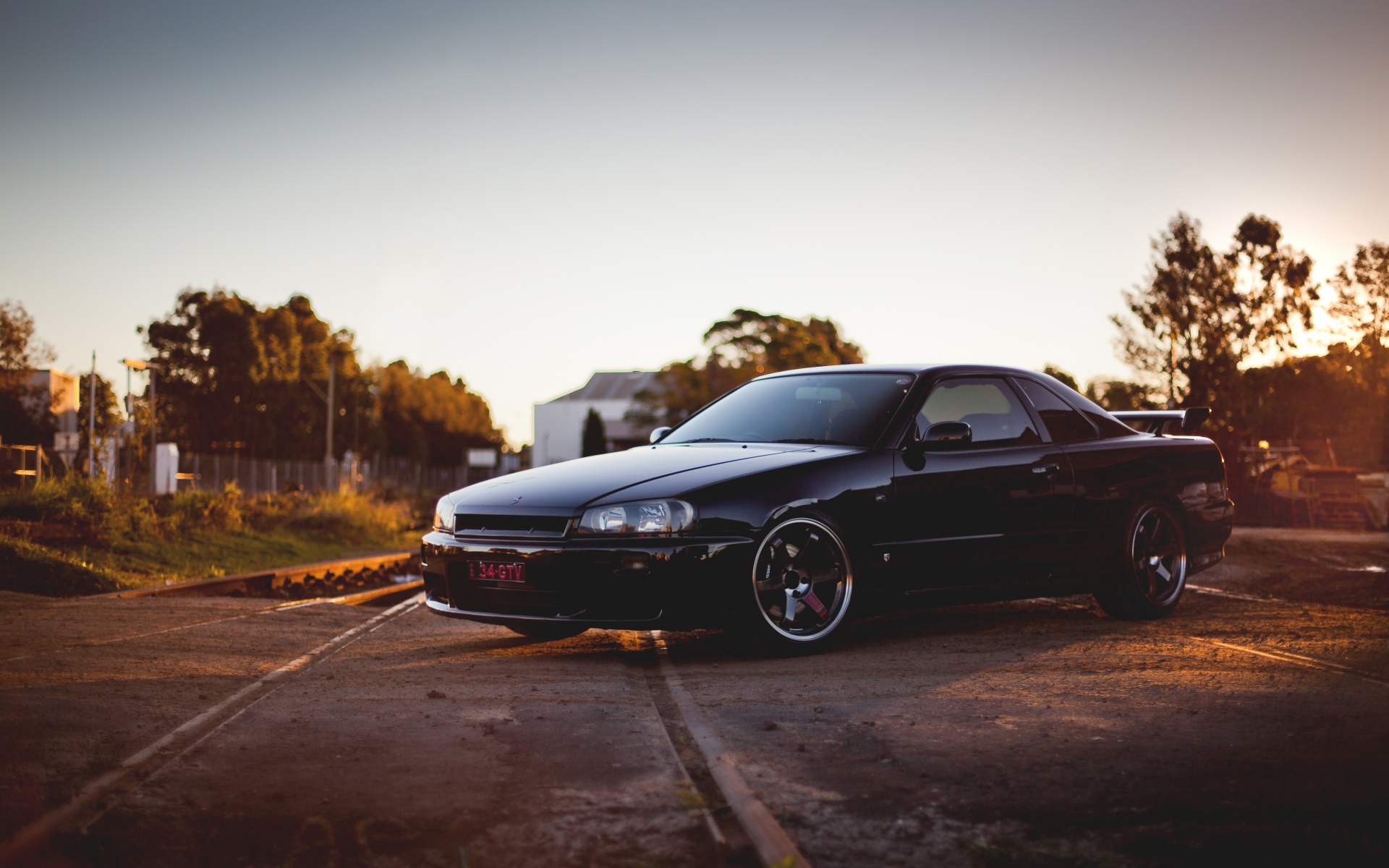 Картинки R34, nissan, skyline, железная дорога, гтп, черный, передний фото и обои на рабочий стол