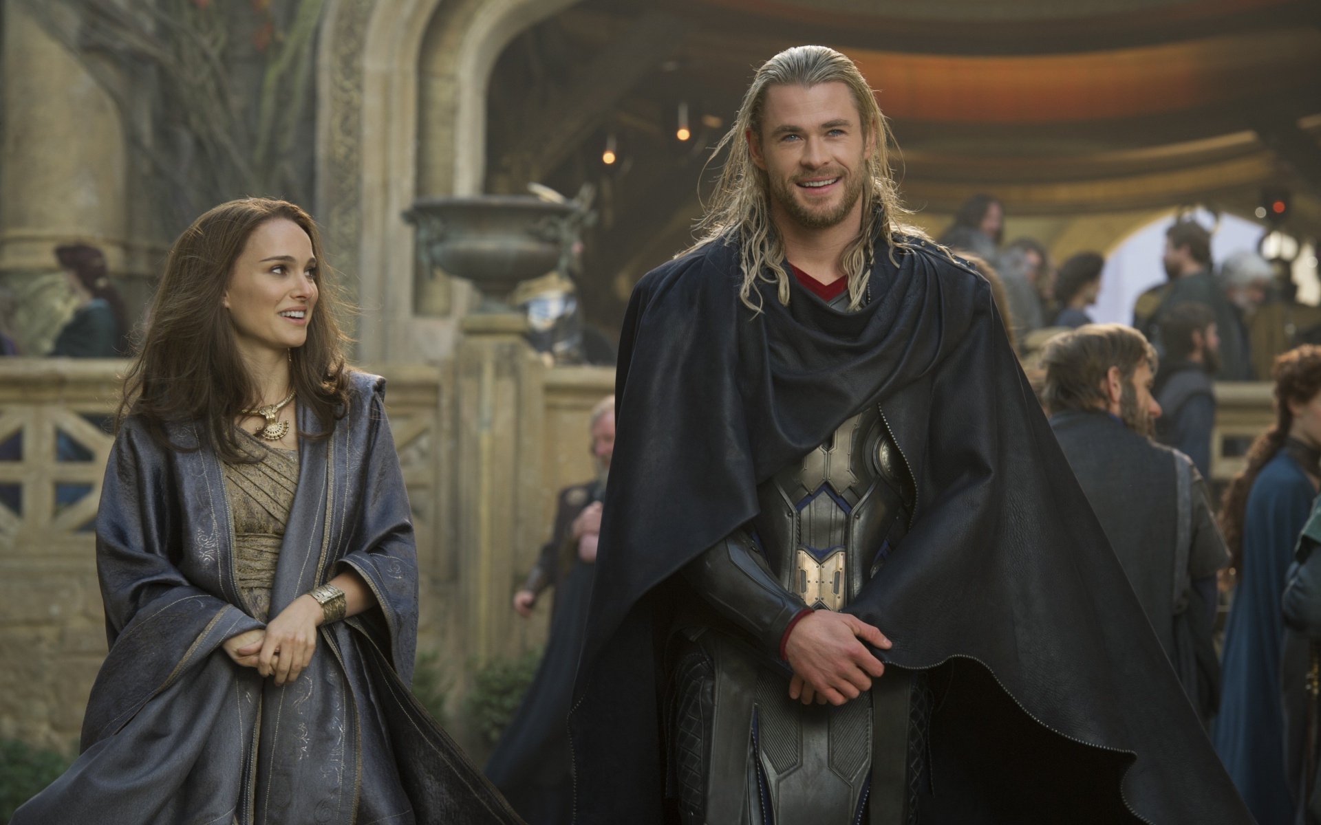 Картинки Thor темный мир, Thor, Джейн Фостер, Крис Хемсворт, Натали Портман фото и обои на рабочий стол