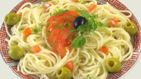 макароны, оливки,ужин