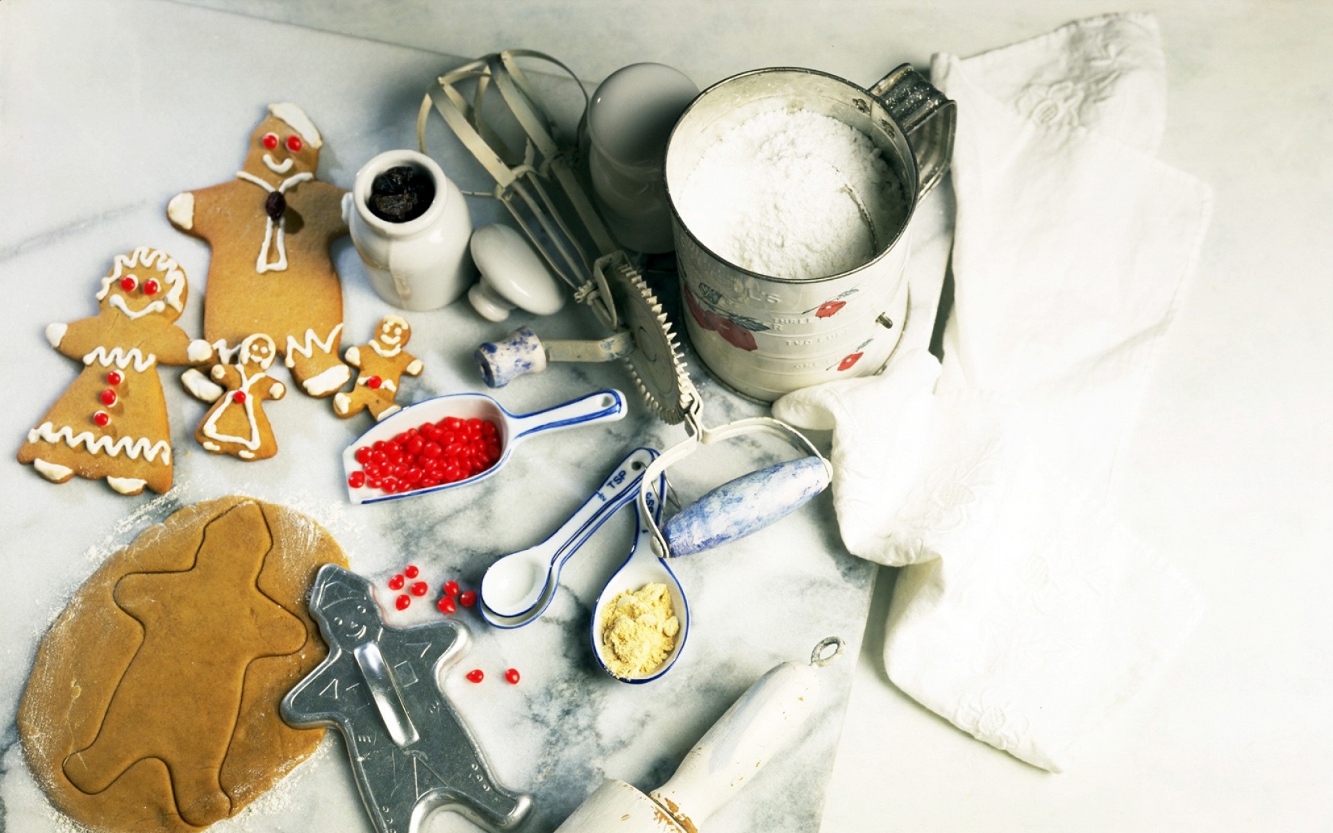 Картинки мука, тесто, печенье, пирожные фото и обои на рабочий стол