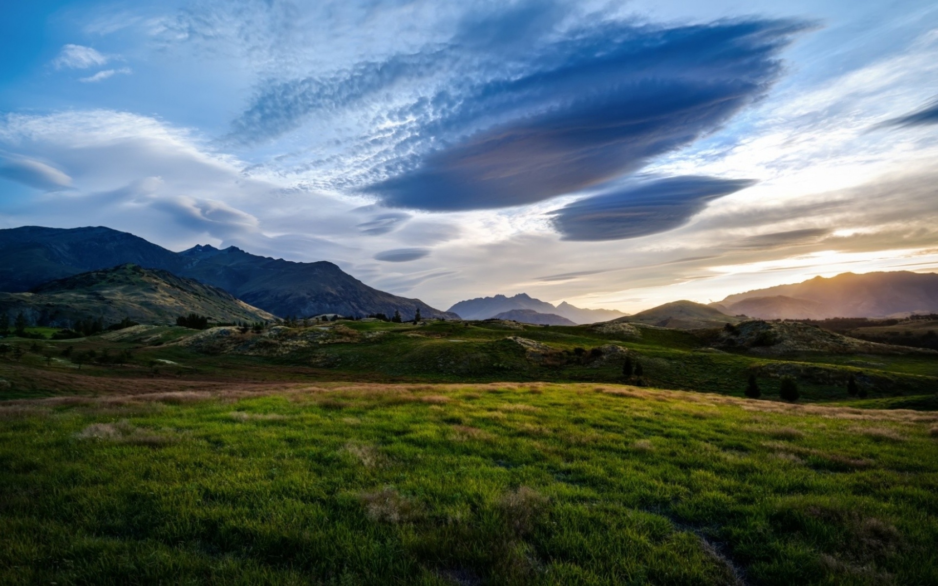 Картинки Трава, лето, небо, облака фото и обои на рабочий стол