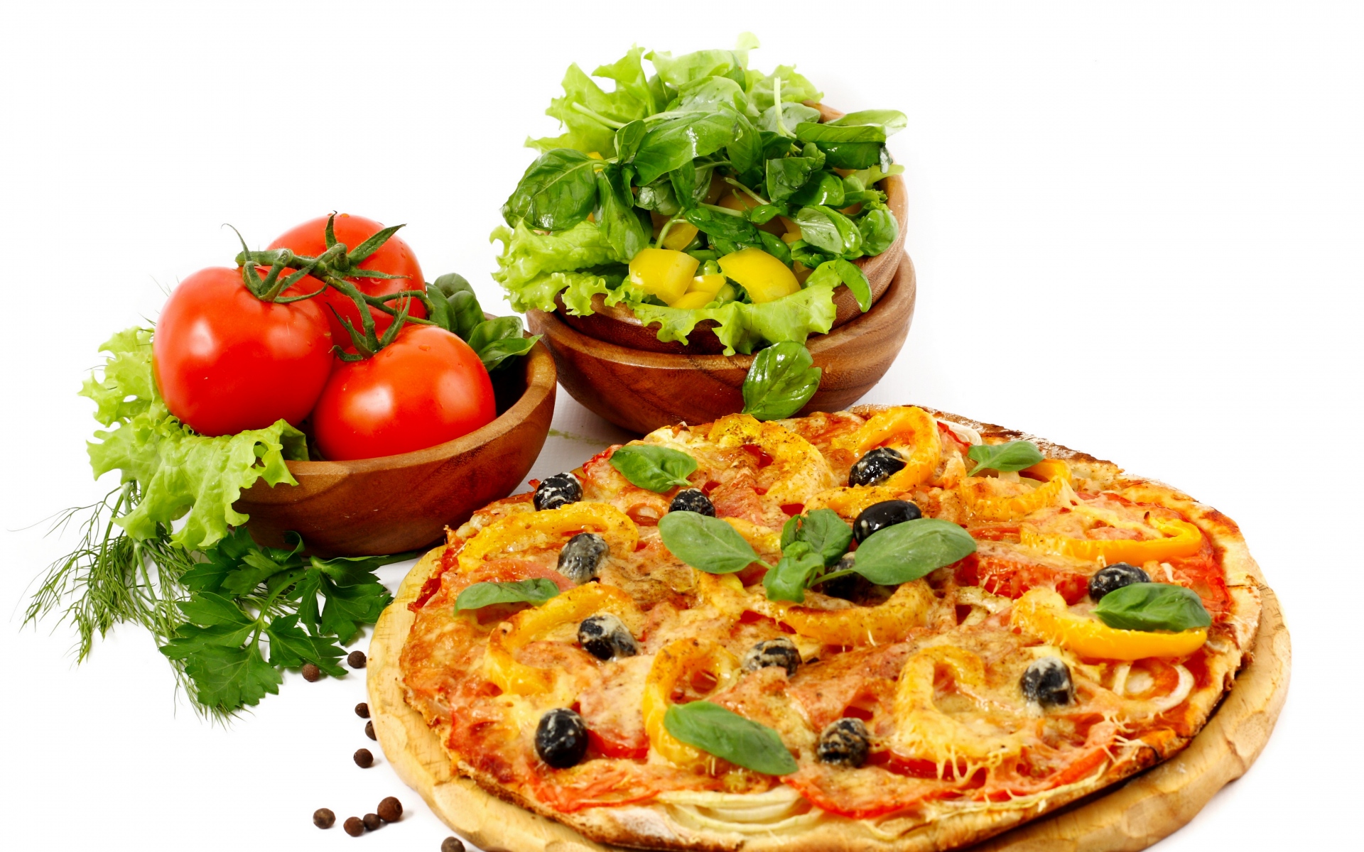 Картинки Пицца, помидоры, овощи, мясо фото и обои на рабочий стол