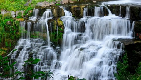 водопад, скалы, кустарники, пейзаж
