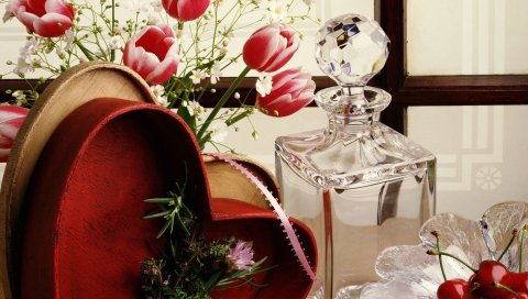 графин , цветы, нежные