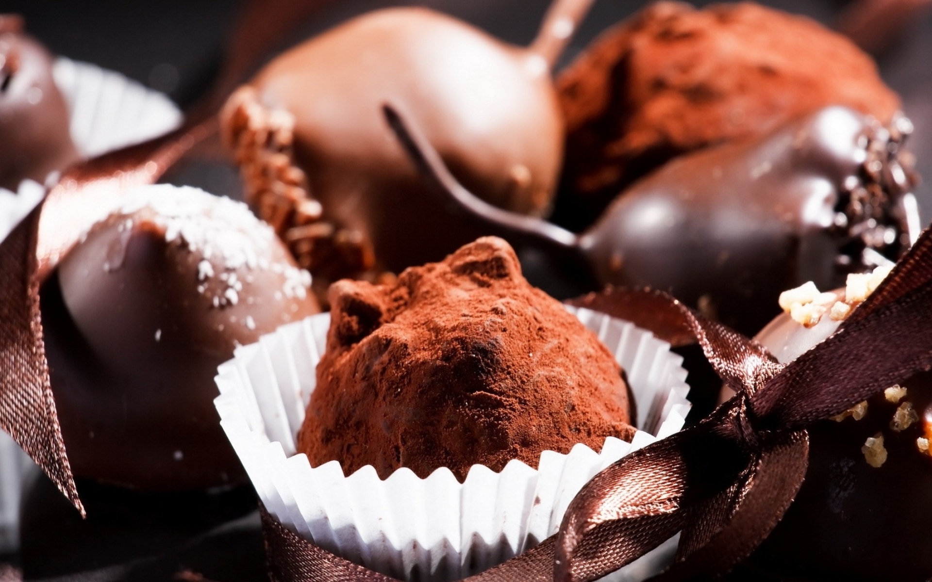 Картинки шоколад, чипсы, продукты питания, сладости , фото и обои на рабочий стол