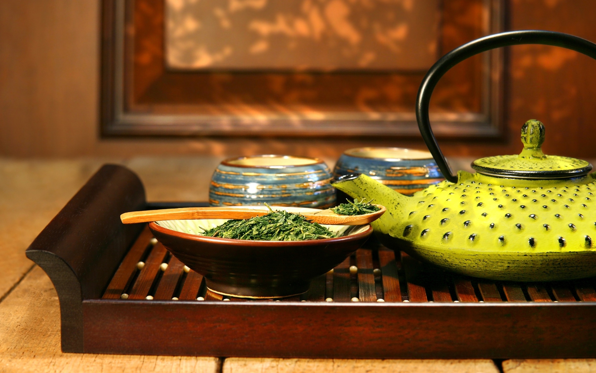 Картинки Чай, чайные листья, чайные чаши, ложка, поднос, чайная церемония фото и обои на рабочий стол
