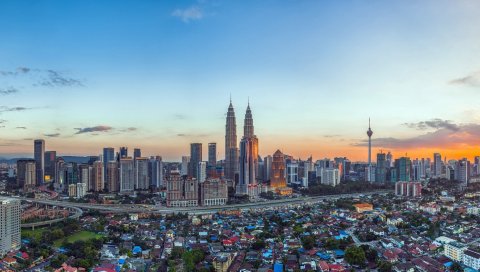Малайзия, башни-близнецы петроны, небо, вид сверху