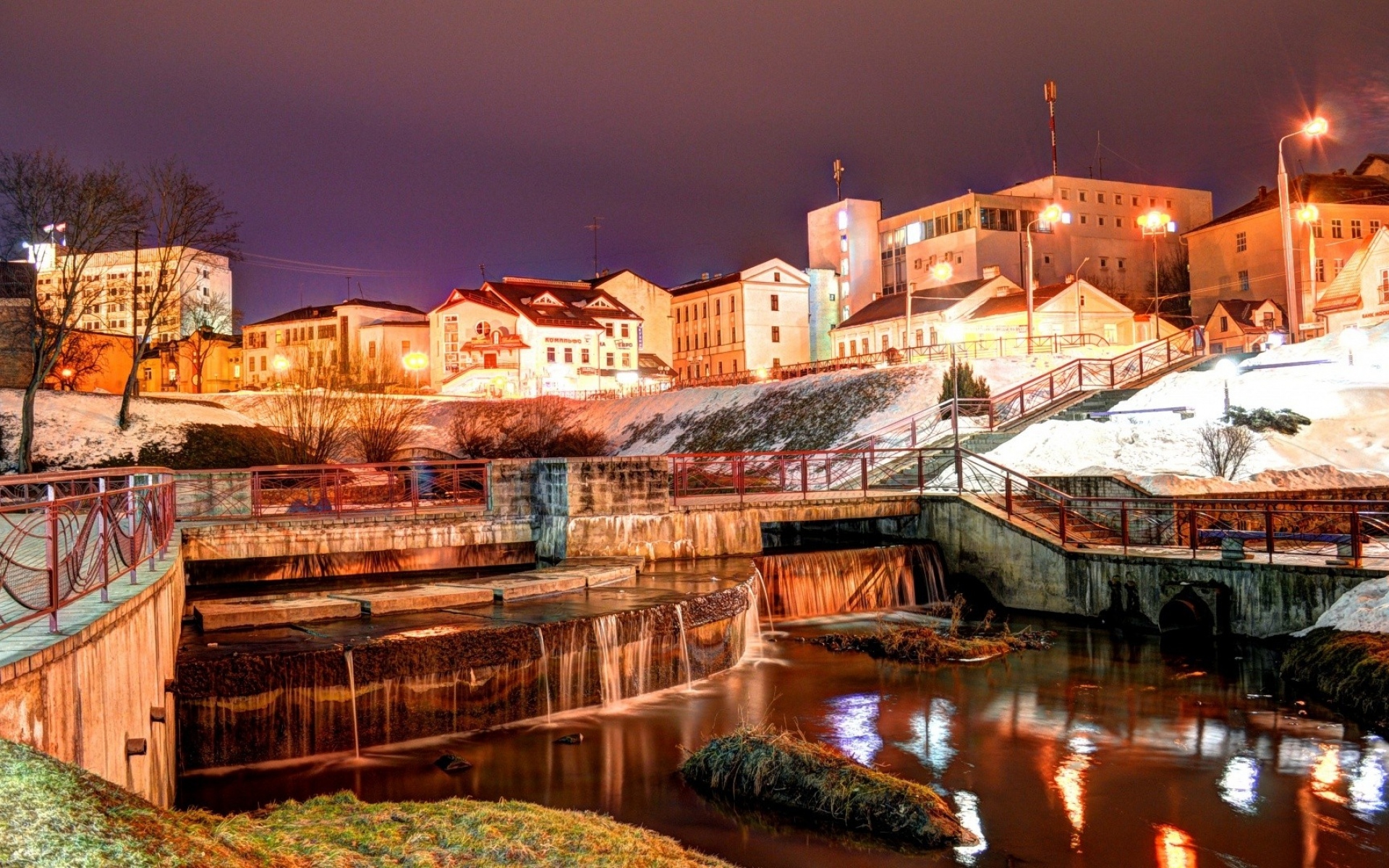 Картинки Здание, небо, река, мост фото и обои на рабочий стол