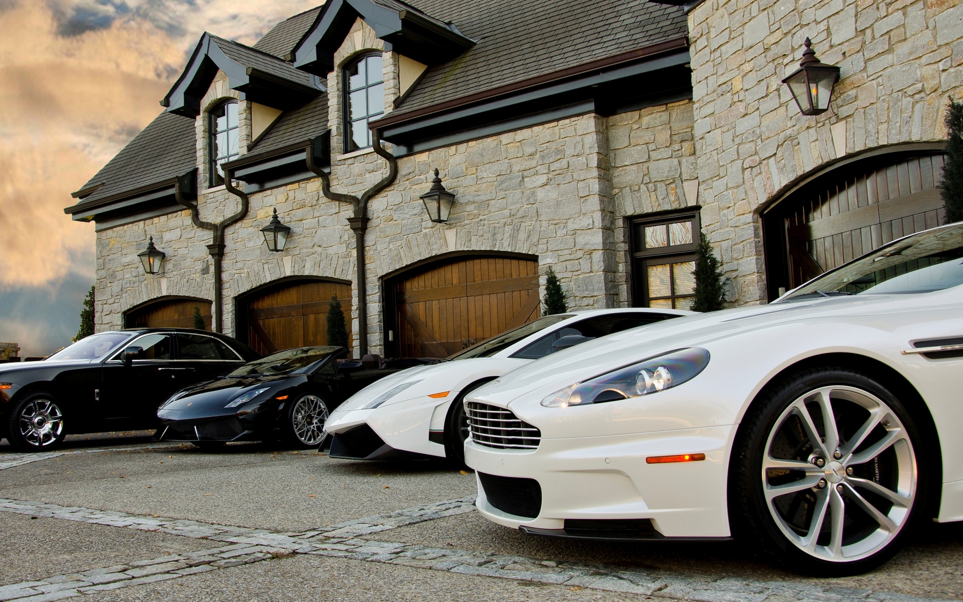 Картинки ламборджини, здание, черный, Роллс-Ройс, Aston Martin, другие бренды, белые фото и обои на рабочий стол