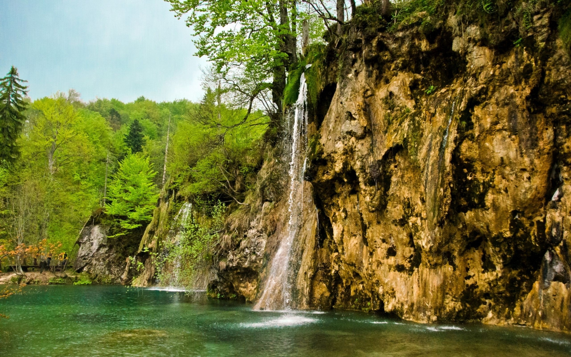 Картинки водопад, река, потоки, трава, камни, деревья , фото и обои на рабочий стол