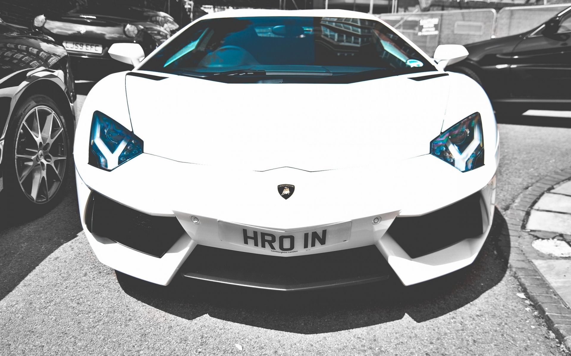 Картинки Lamborghini, lamborghini aventador lp700-4, белый, авто фото и обои на рабочий стол