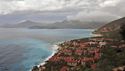 Море, город, облака, пейзаж