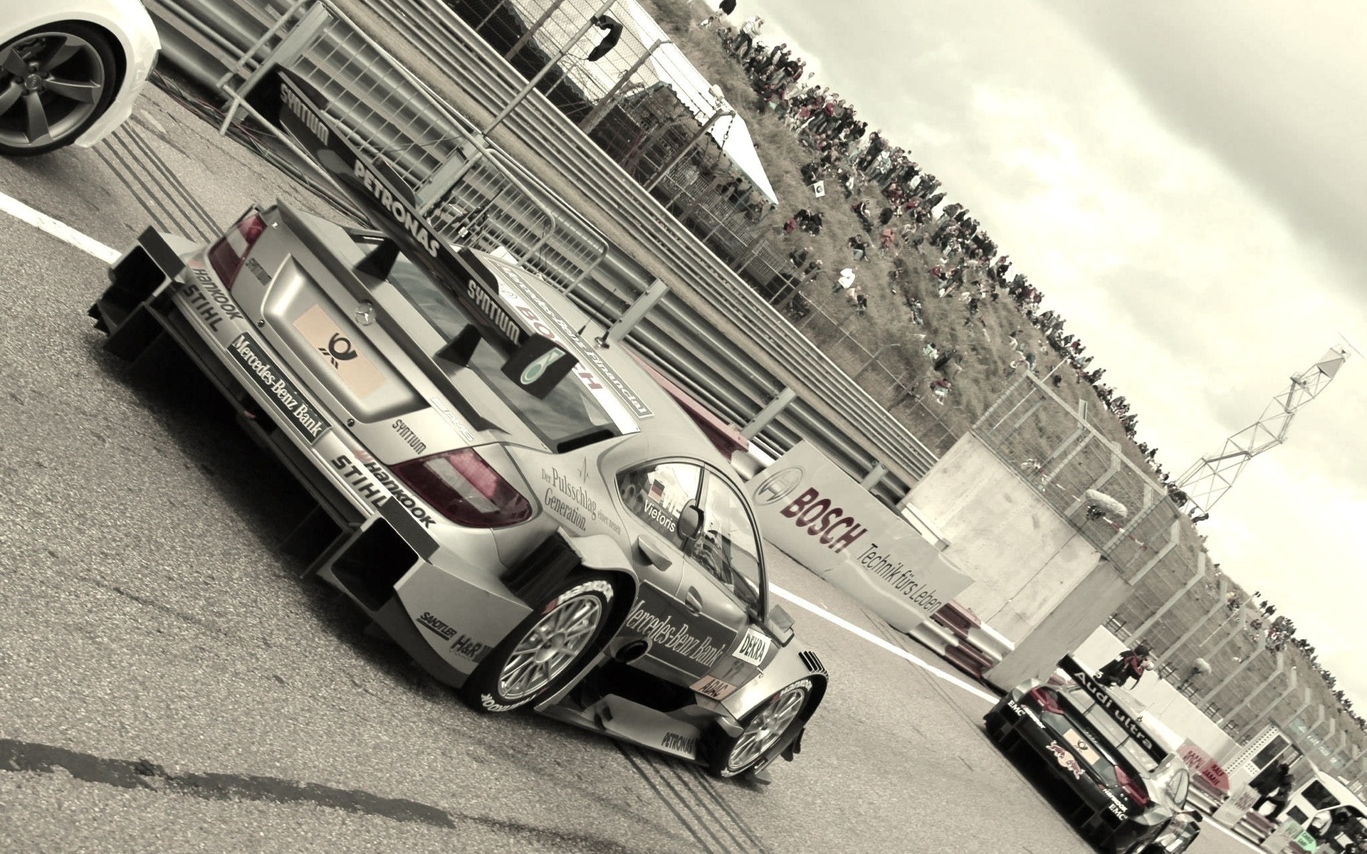 Картинки Dtm, motorsport, audi, race, black white, track, mercedes фото и обои на рабочий стол