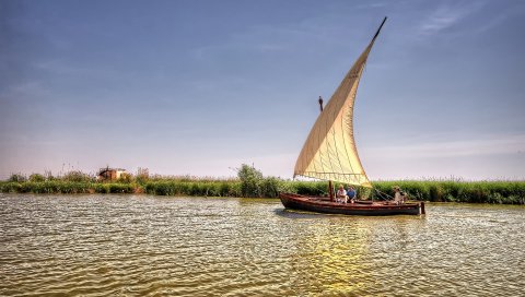 Валенсия, Испания, река, лодка