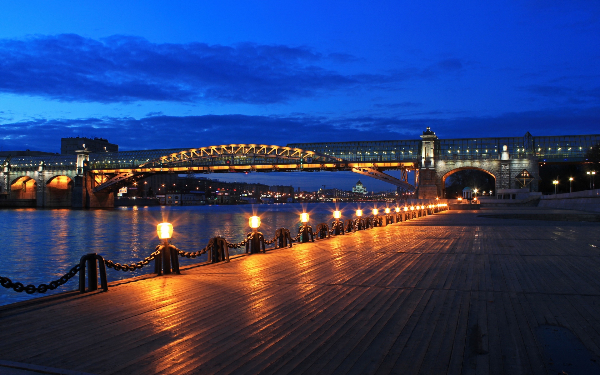 Картинки Москва, мост, набережная Пушкина, ночь фото и обои на рабочий стол