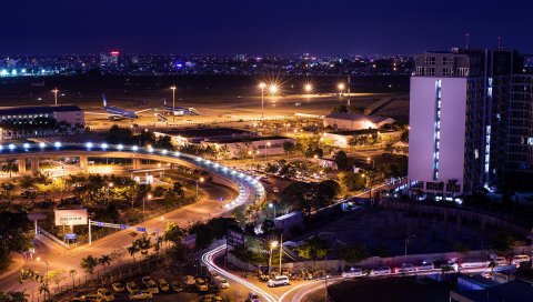 Tan son nhat, аэропорт, город, ночь