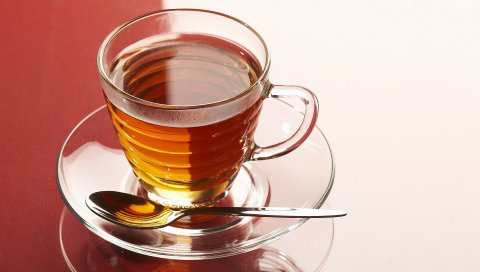 Чай, ложка, блюдце