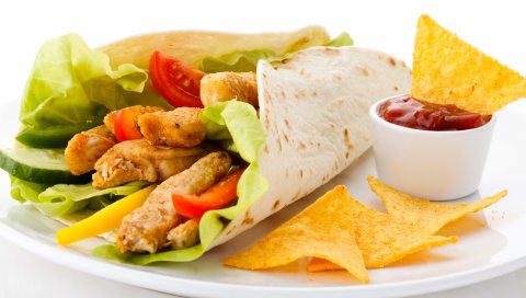 мясо, зелень, картофель, чипсы, плиты, кетчуп