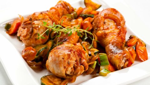 куриные ножки, жарка, овощи, соус