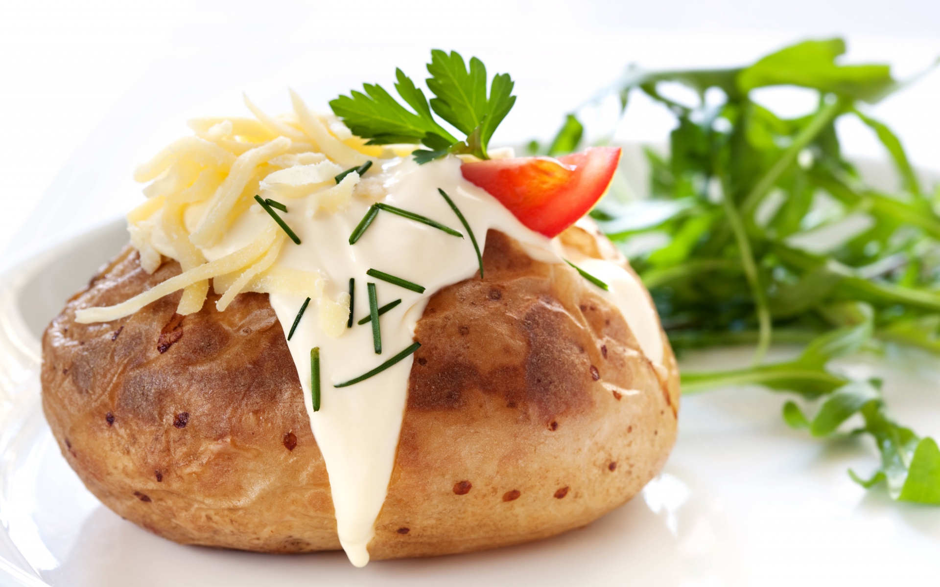 Картинки картофель, салат, майонез, зелень петрушки фото и обои на рабочий стол