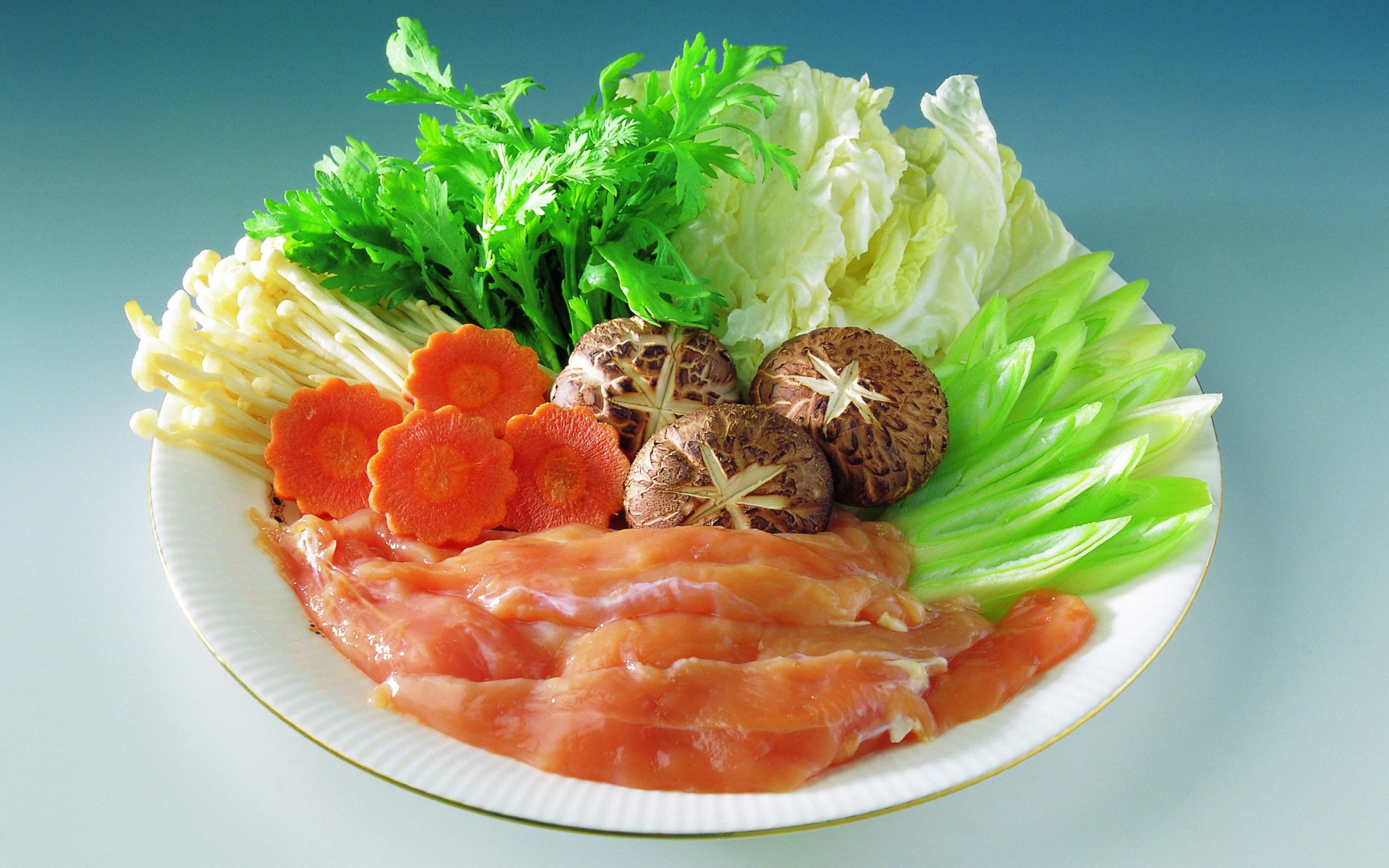 Картинки пищи, плита, грибы, морковь, капуста, петрушка, мясо фото и обои на рабочий стол