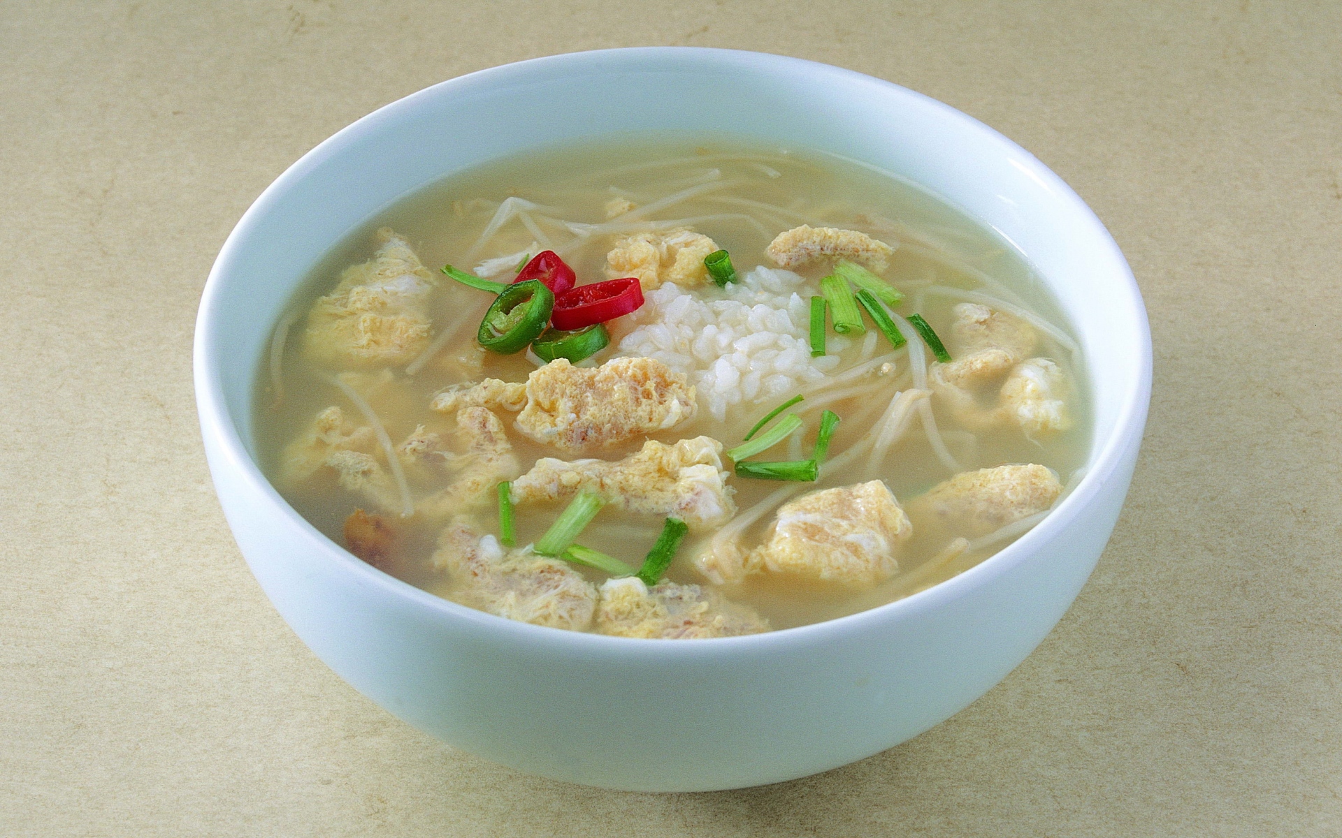Картинки Суп, перец, зелень, злаки фото и обои на рабочий стол