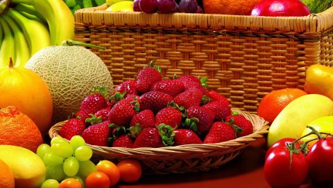 Клубника, овощи, помидоры, кумкваты, фрукты, ягоды